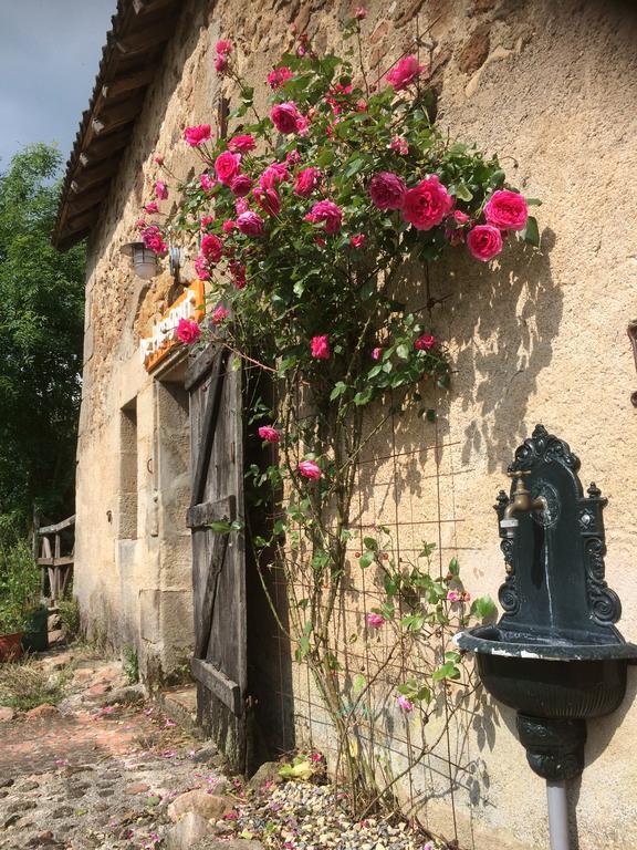 Le Petit Moulin Acomodação com café da manhã Saint-Hilaire  Exterior foto